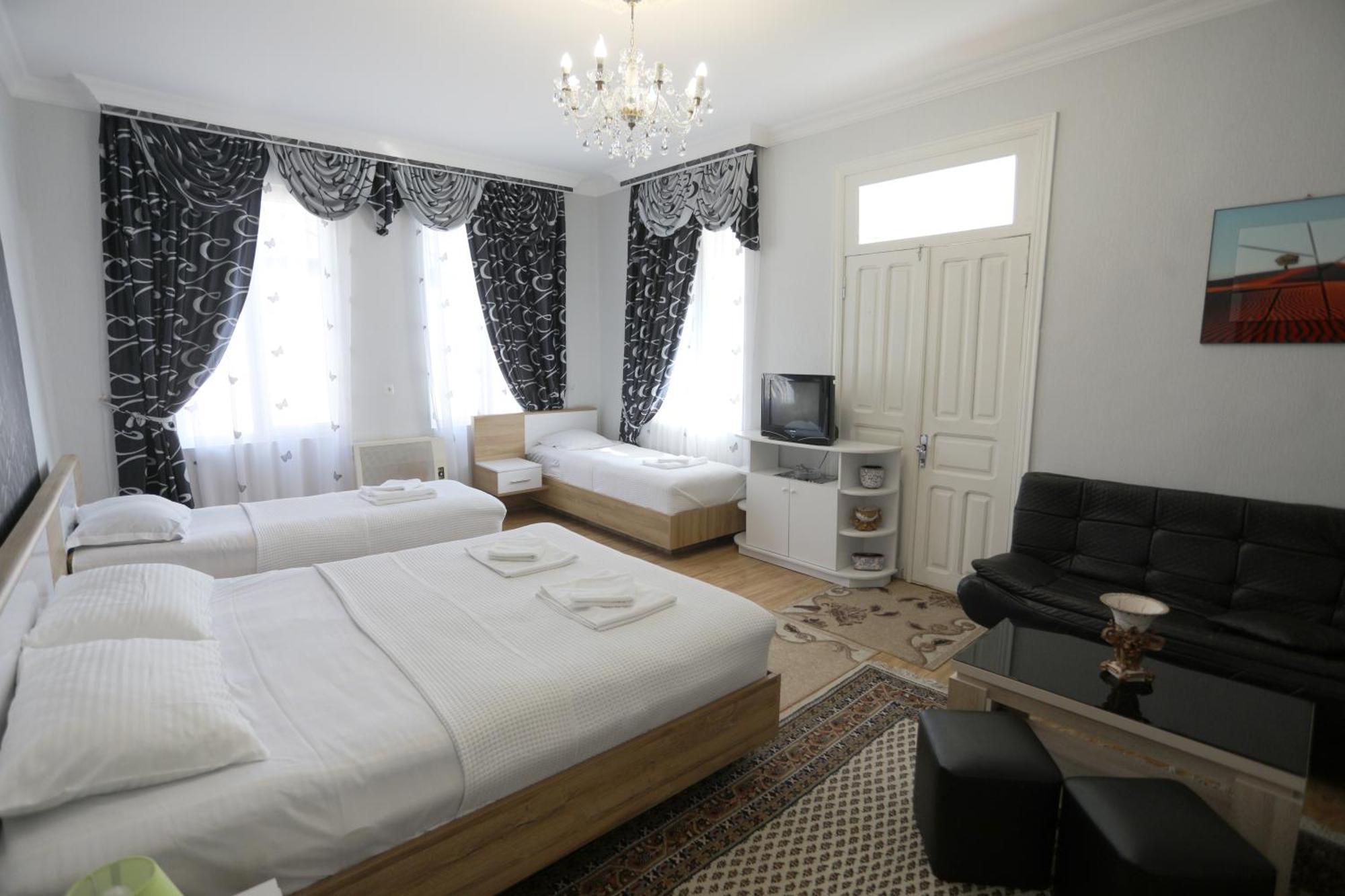 Aparthotel Rioni Kutaisi Dış mekan fotoğraf